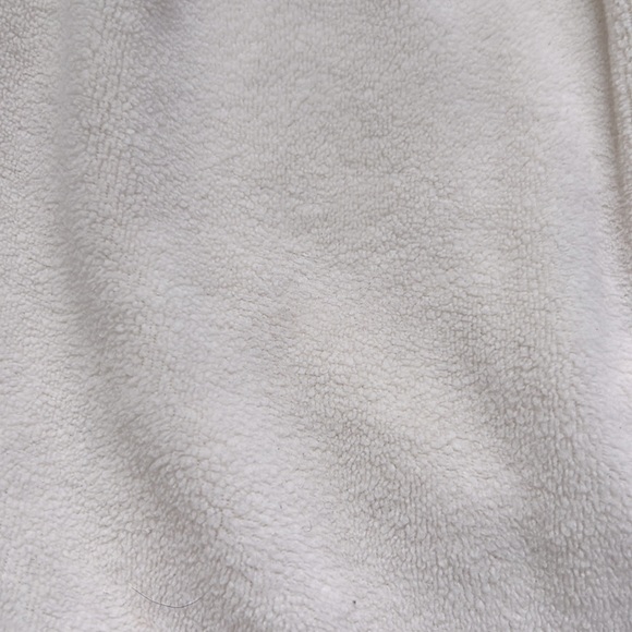 Marie Chantal Toddler Girl Robe in Cream Size 2T - Picture 6 of 16